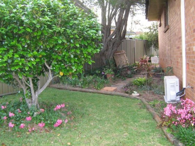 11 Skehan Street, Centenary Heights QLD 4350