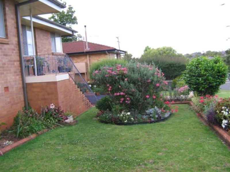 11 Skehan Street, Centenary Heights QLD 4350