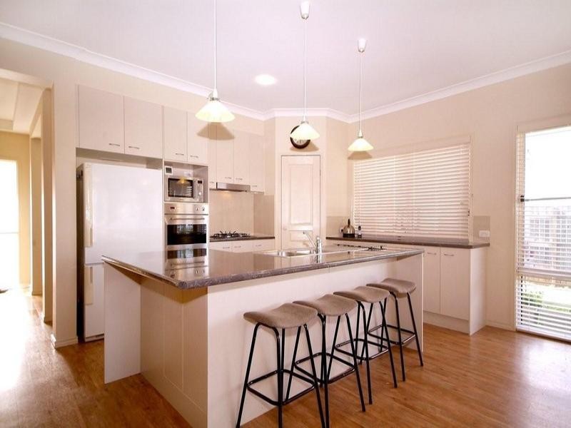 94 Aberdeen Street, Rangeville QLD 4350