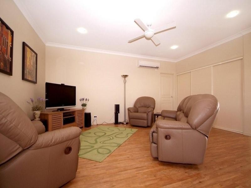 94 Aberdeen Street, Rangeville QLD 4350