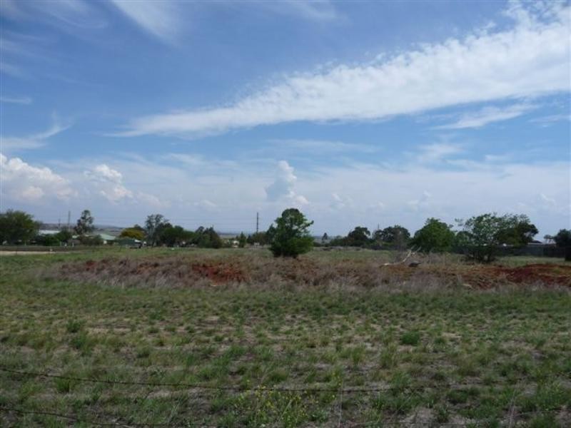 14 Roslyn Street, Westbrook QLD 4350