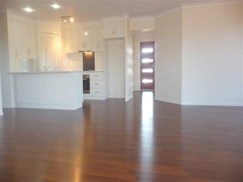 6 Hendra Court, Highfields QLD 4352