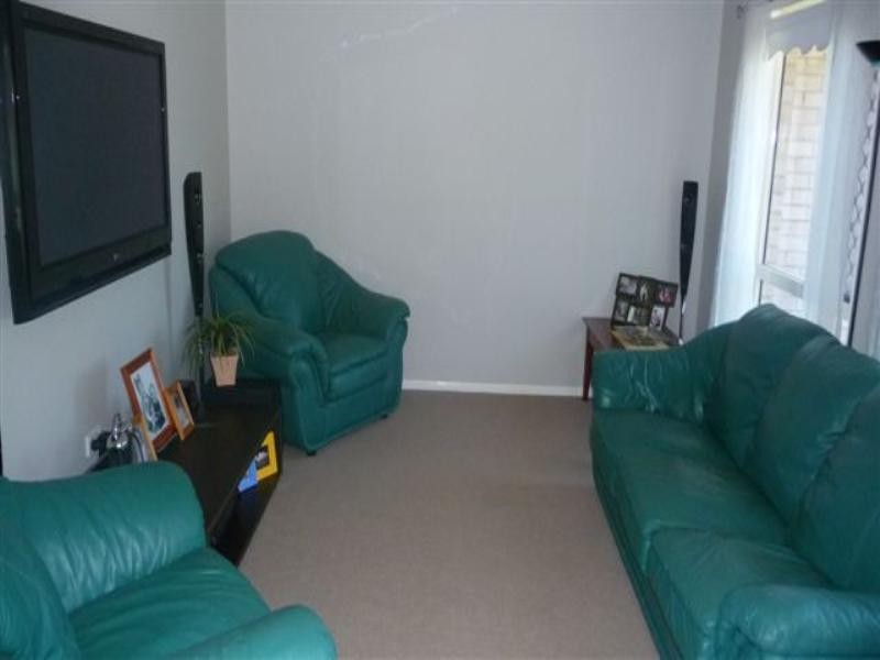 42 Calypso Street, Middle Ridge QLD 4350