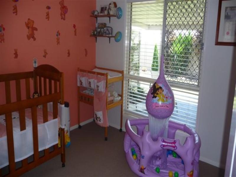 42 Calypso Street, Middle Ridge QLD 4350