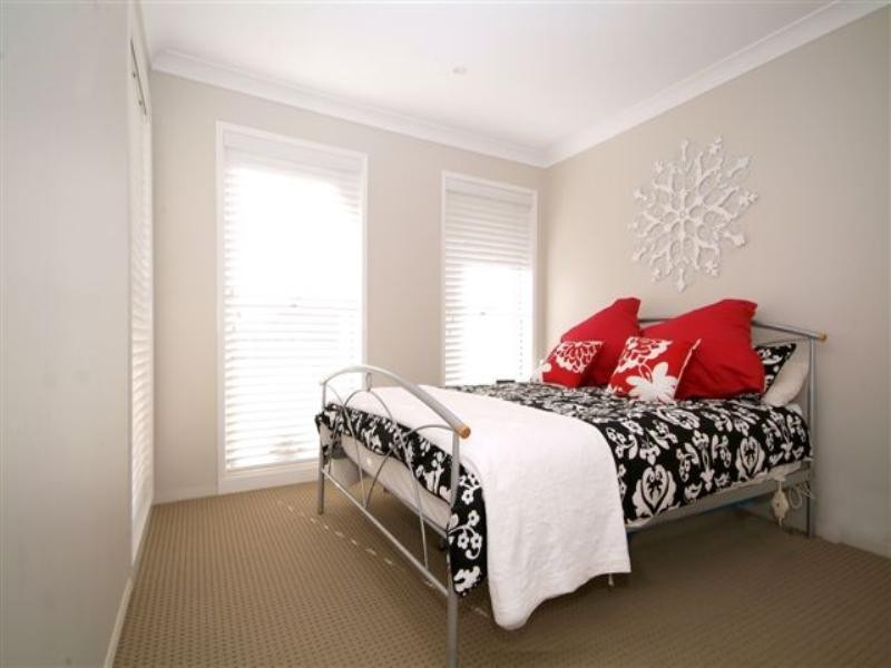 3 Nita Close, Middle Ridge QLD 4350