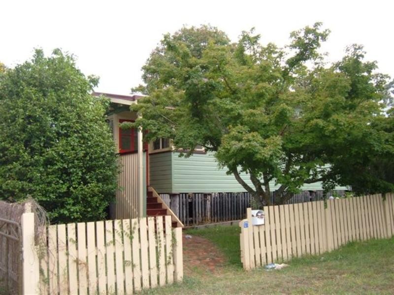 9 Boland Street, North Toowoomba QLD 4350