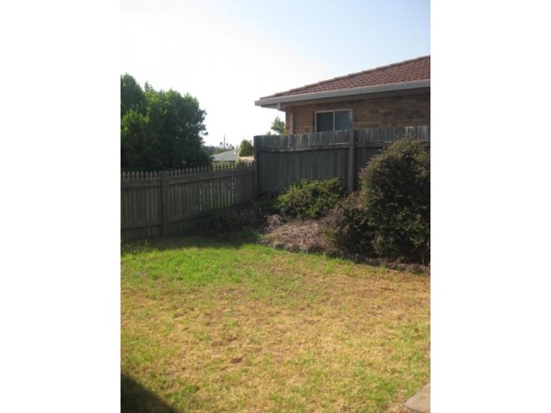 2 Donna Court, Kearneys Spring QLD 4350