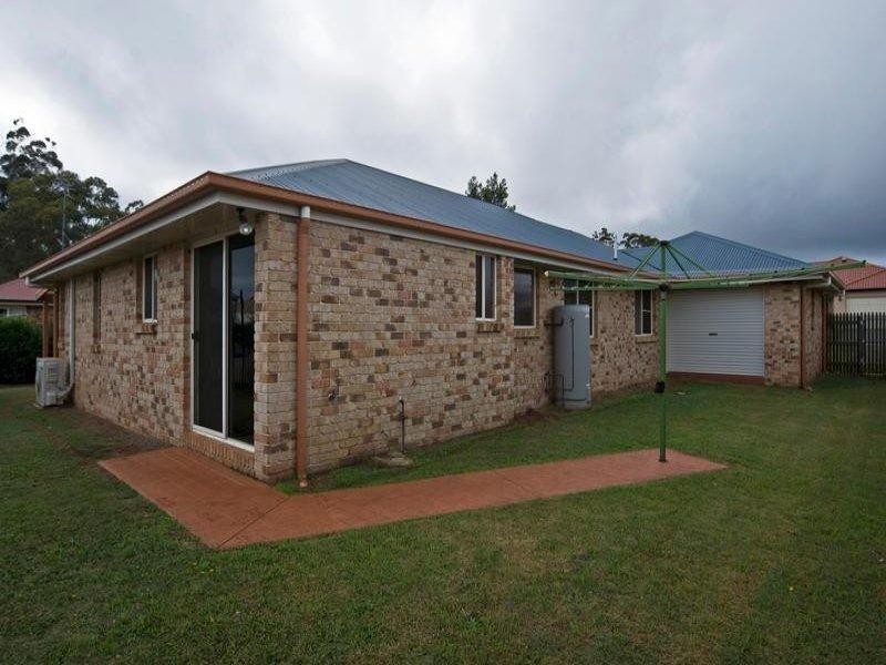 30 Weis Crescent, Middle Ridge QLD 4350