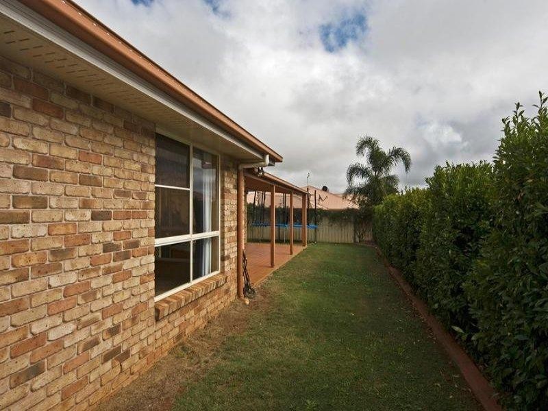 30 Weis Crescent, Middle Ridge QLD 4350