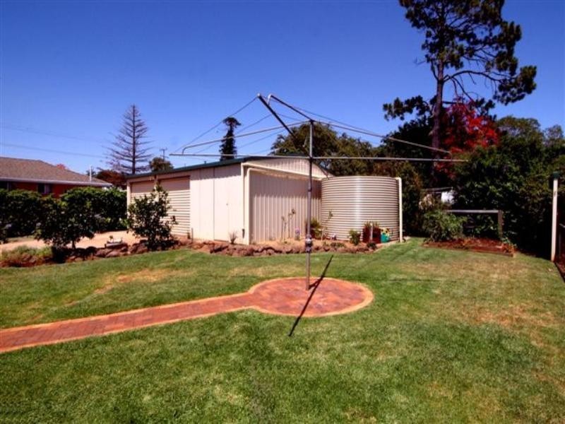 27 Skehan Street, Centenary Heights QLD 4350