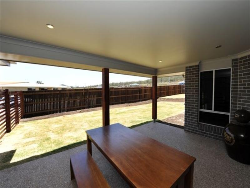 11 Grundy Street, Westbrook QLD 4350