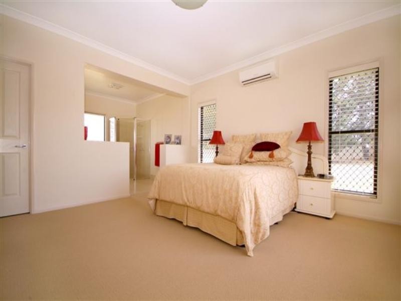 18 Glenorie Drive, Highfields QLD 4352