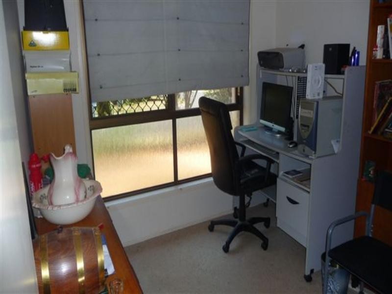 15 Melita Crescent, Wilsonton Heights QLD 4350