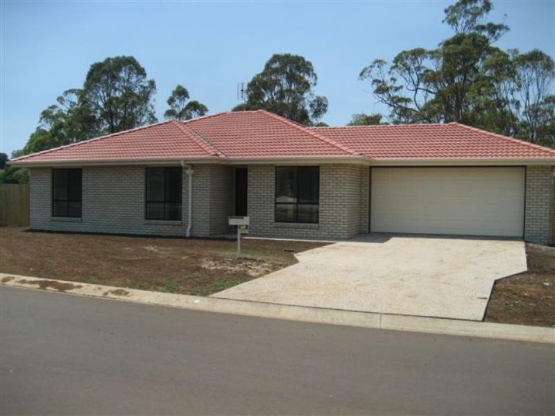 22 Coolana Court, Harristown QLD 4350