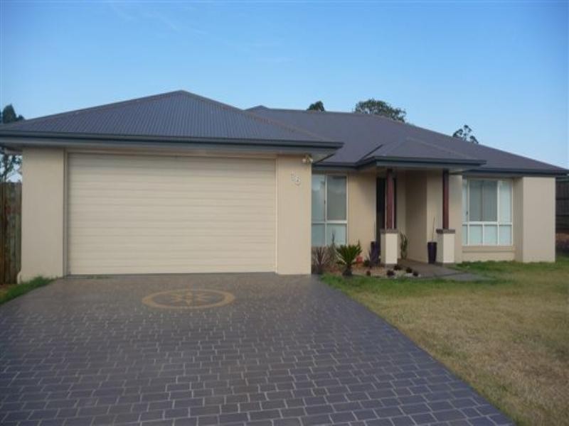 16 Honeyeater Drive, Highfields QLD 4352