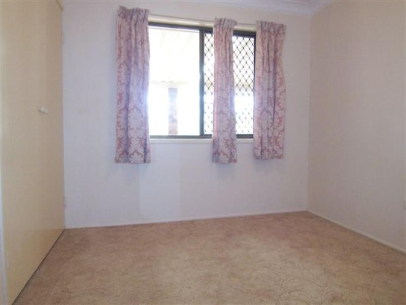 8 Fiona Street, Kingsthorpe QLD 4400