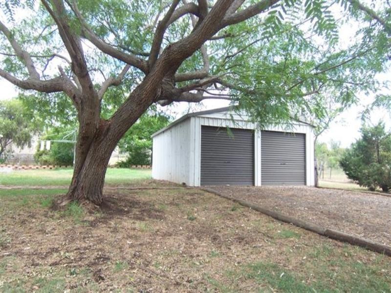 8 Fiona Street, Kingsthorpe QLD 4400