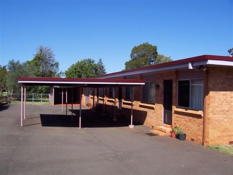 3/10 Long Street, Rangeville QLD 4350