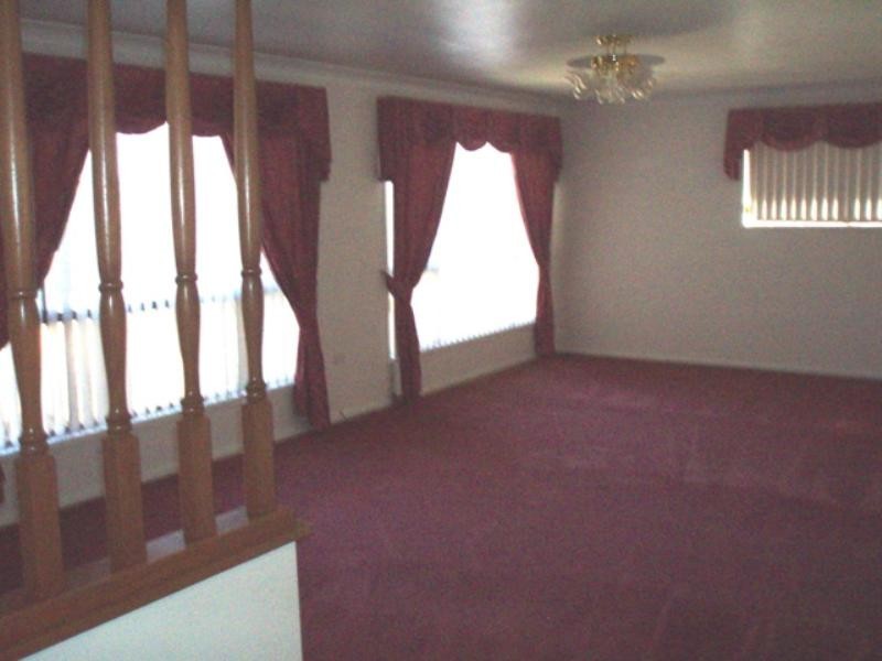 18 Federal Street, Oakey QLD 4401