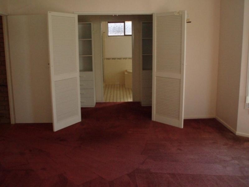 18 Federal Street, Oakey QLD 4401