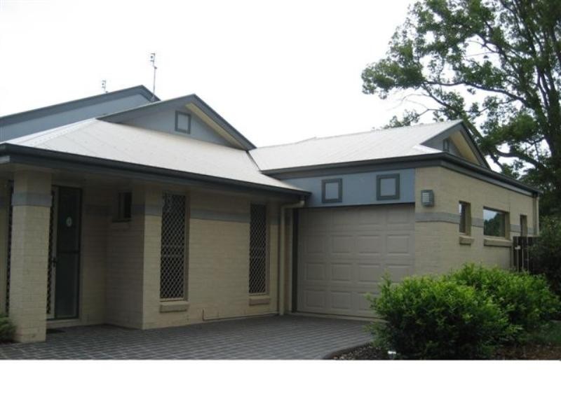1/242 Mackenzie Street, Rangeville QLD 4350