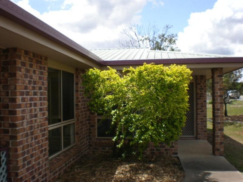 2 Joalcon Street, Westbrook QLD 4350