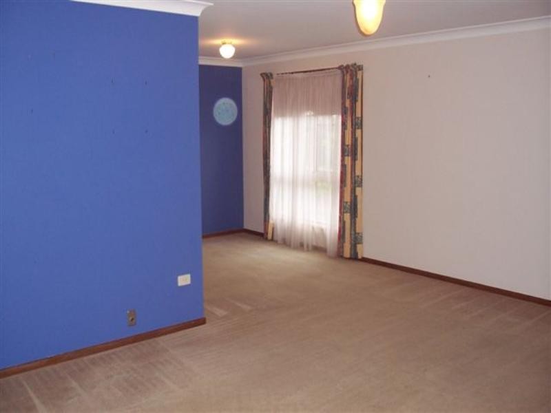 41 Broadfoot Street, Kearneys Spring QLD 4350