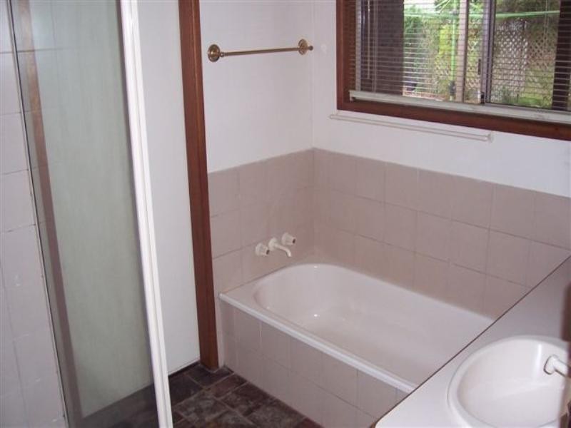 41 Broadfoot Street, Kearneys Spring QLD 4350