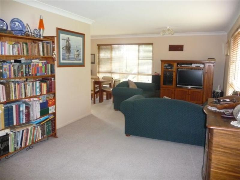 2 Parkway Close, Gowrie Junction QLD 4352