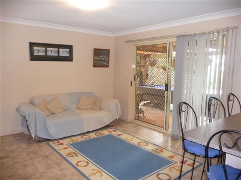 2 Parkway Close, Gowrie Junction QLD 4352