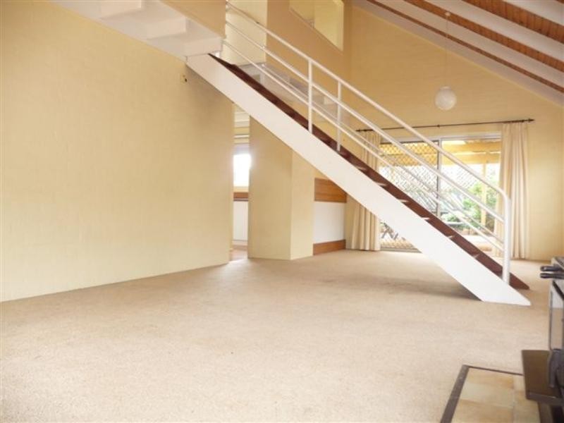 2/74 Platz Street, Darling Heights QLD 4350