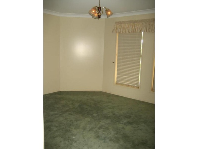 4 Merradong Court, Rangeville QLD 4350