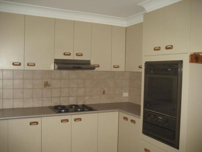 4 Merradong Court, Rangeville QLD 4350