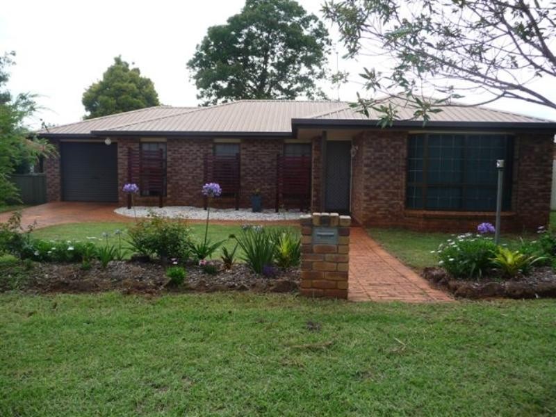 20 Broadfoot Street, Kearneys Spring QLD 4350