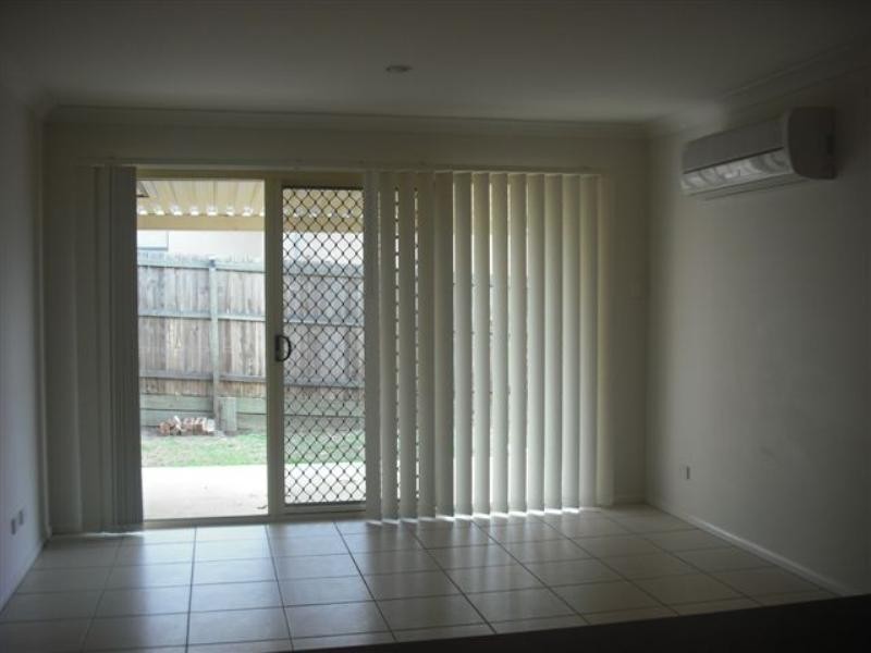 1/6 Winning Street, Glenvale QLD 4350