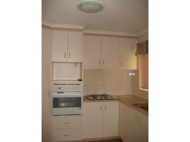 3 Petunia Close, Middle Ridge QLD 4350