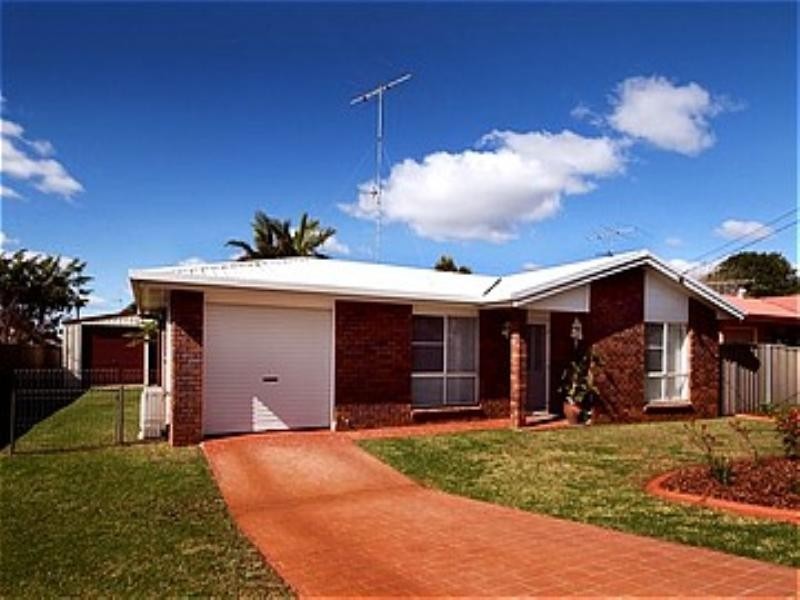 356 West Street, Kearneys Spring QLD 4350