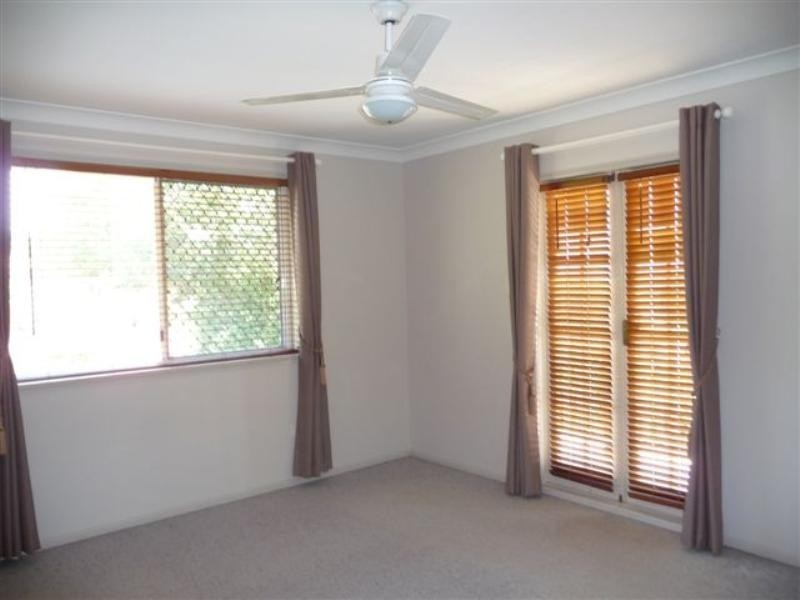 214 Ramsay Street, Middle Ridge QLD 4350