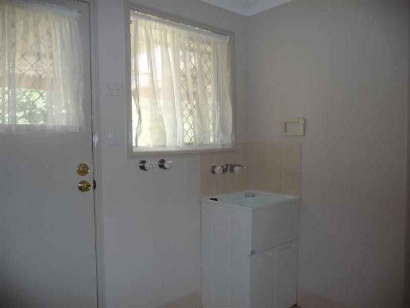 214 Ramsay Street, Middle Ridge QLD 4350