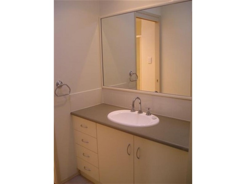 1/13 Bamboo Court, Darling Heights QLD 4350