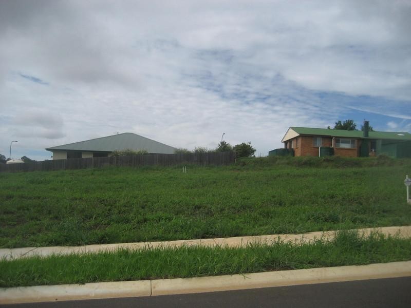 L 10 Alpine Court, Cranley QLD 4350