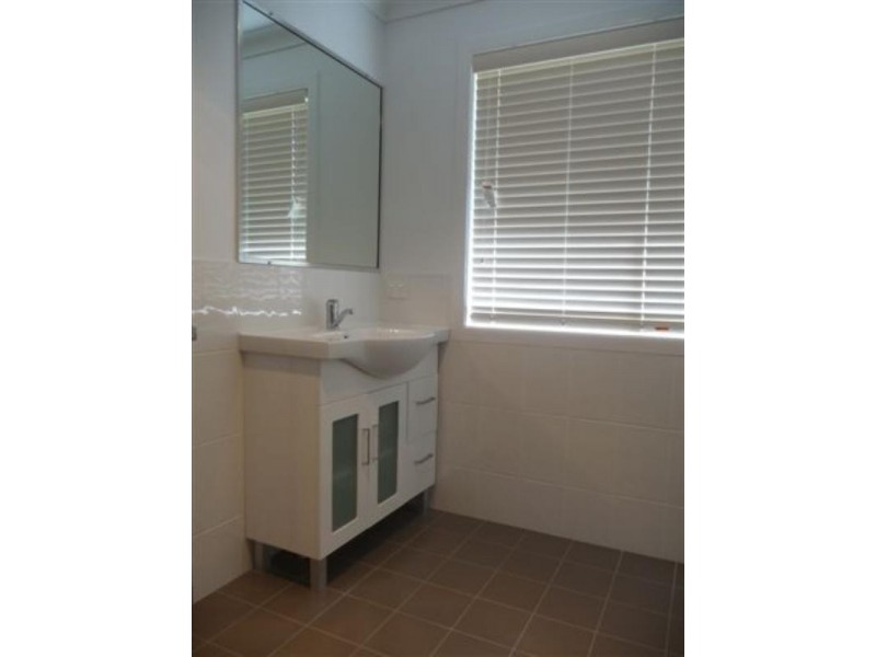 4 Leahy Drive, Kingsthorpe QLD 4400