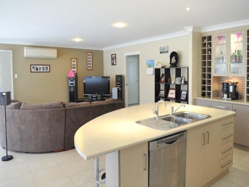 56 Shoesmith Road, Westbrook QLD 4350