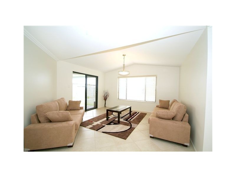 90 Aberdeen Street, Rangeville QLD 4350