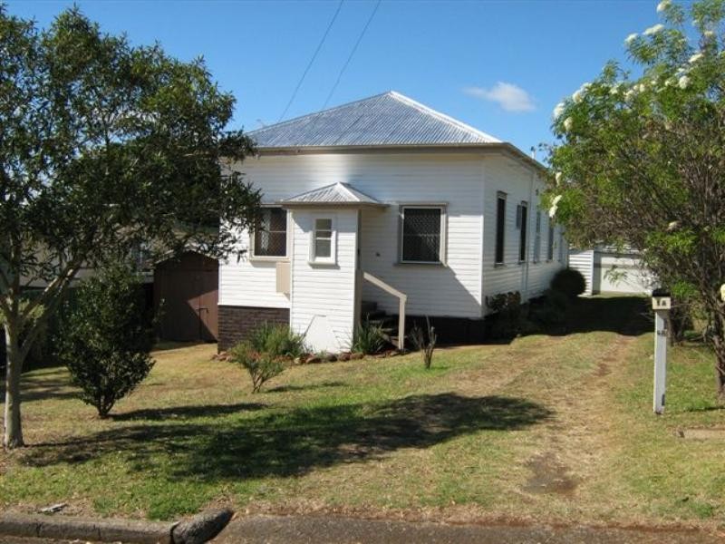 6B Hillview Avenue, Newtown QLD 4350