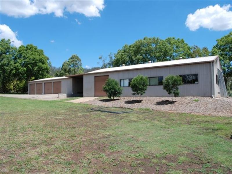 11 Hendy Street, Cranley QLD 4350