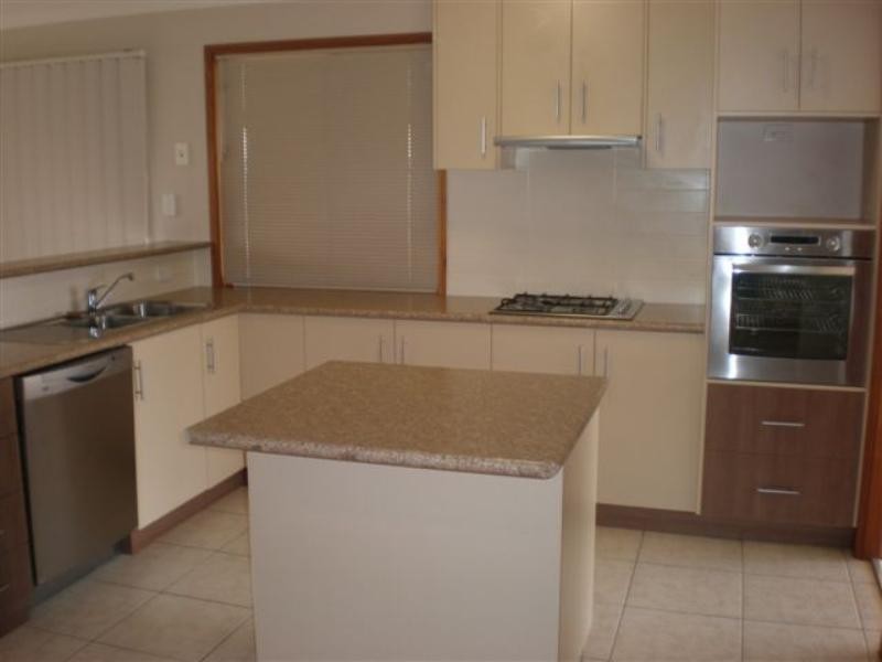 7 Lavarack Street, Darling Heights QLD 4350