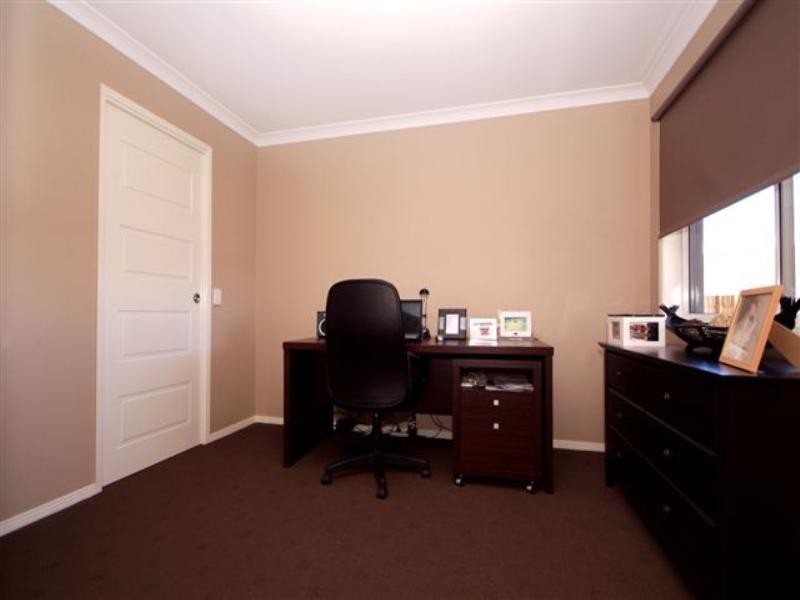 20 Beardsworth Court, Middle Ridge QLD 4350