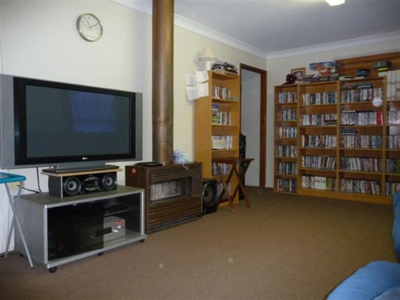 6 Bow Court, Darling Heights QLD 4350