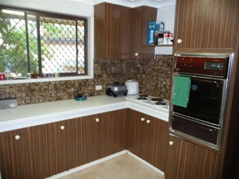 6 Bow Court, Darling Heights QLD 4350